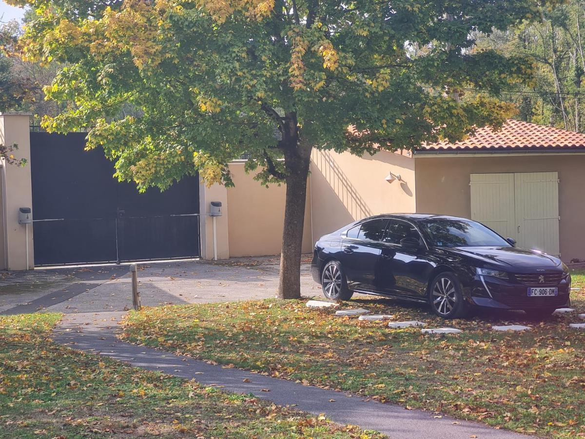 Villa Courtisols Zewnętrze zdjęcie
